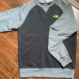 Men’s North Face Crewneck